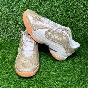 Size 7Y Kids/8.5 Women - Nike LeBron XX11 Metallic Gold Basketball - FZ7308-100